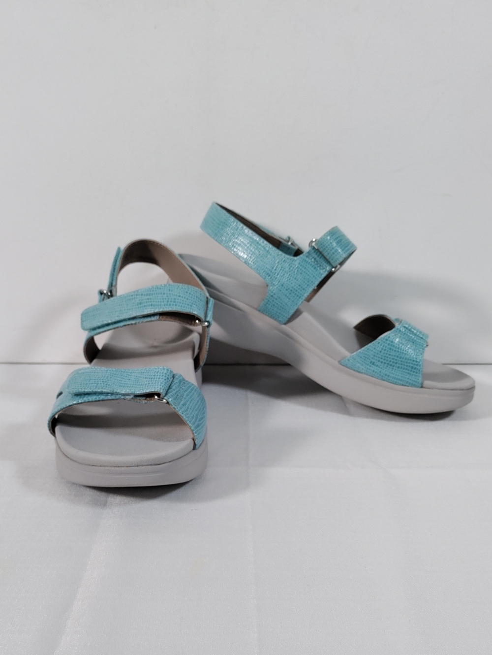 G400 Vionic light blue Nuala adjustable Wedge Sandals 9